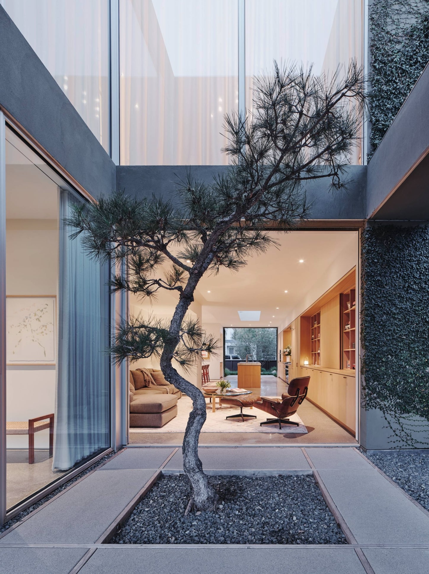 Canvas in the Canyon, A Unique Artist Retreat in Pacific Palisades, 10.JPG